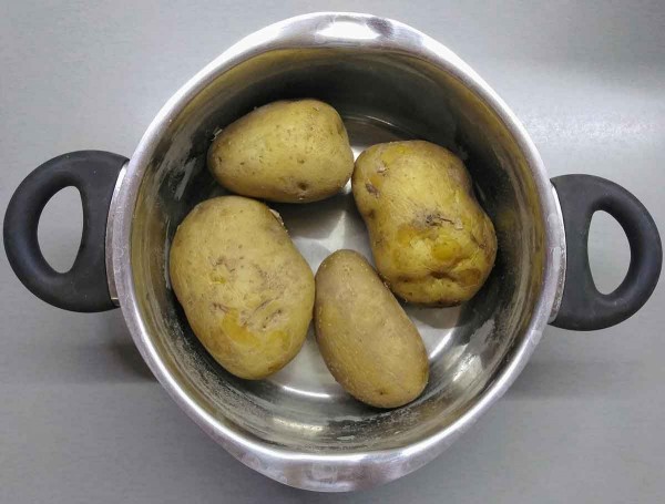 «Оливье» с креветками «Оливье» с креветками