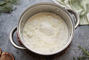 Обезжиренный ванильный йогурт Обезжиренный ванильный йогурт