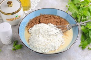 Шоколадные оладьи на кефире Шоколадные оладьи на кефире