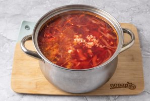 Борщ без мяса без зажарки со свеклой Борщ без мяса без зажарки со свеклой