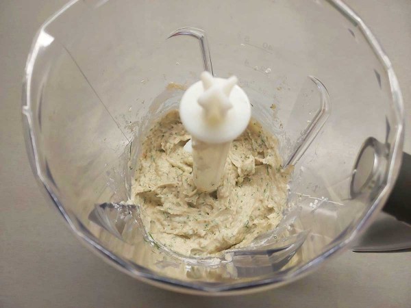 Канапе с муссом из сельди Канапе с муссом из сельди