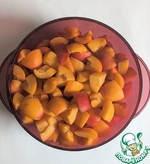 Абрикосовое варенье "5 минут" Абрикосовое варенье "5 минут"