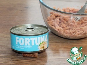 Блинный пирог с тунцом Блинный пирог с тунцом