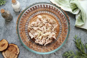 Салат "Пино-нуар" с виноградом