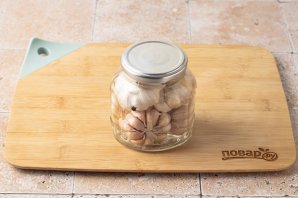 Маринованный чеснок по-азербайджански Маринованный чеснок по-азербайджански