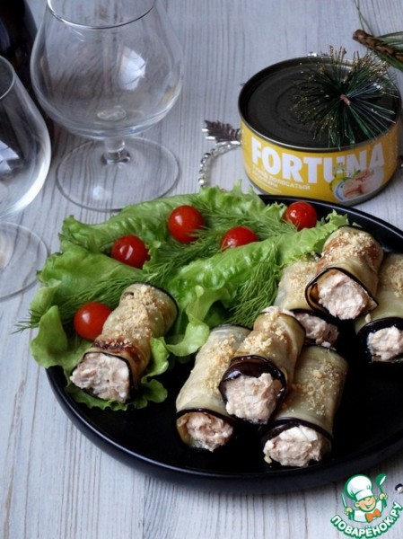 Баклажановые рулетики с тунцом и сыром