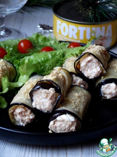 Баклажановые рулетики с тунцом и сыром