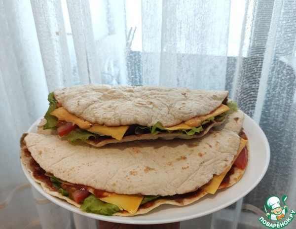 Бургер в лепёшке