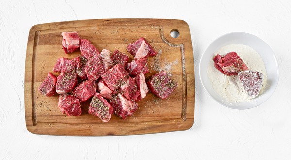 Тушеная говяжья лопатка, пошаговый рецепт с фото на 404 ккал Тушеная говяжья лопатка, пошаговый рецепт с фото на 404 ккал