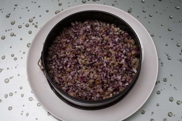 Селедка под шубой — 3 рецепта Селедка под шубой — 3 рецепта