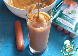 Чатни из красной смородины с корн-догами Чатни из красной смородины с корн-догами