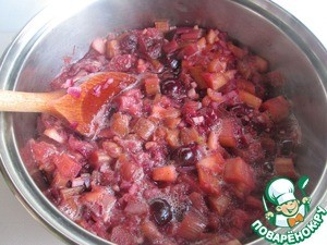 Чатни из ревеня с вишней