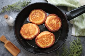 Сырники из детского творожка "Агуша" Сырники из детского творожка "Агуша"