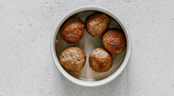 Тефтели с фасолью в горшочках, пошаговый рецепт с фото Тефтели с фасолью в горшочках, пошаговый рецепт с фото