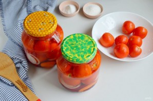 Консервированные помидоры со свеклой Консервированные помидоры со свеклой