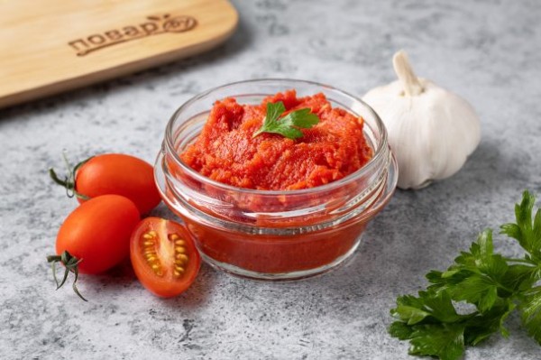 Томатная паста с чесноком на зиму Томатная паста с чесноком на зиму