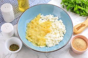 Котлеты с творогом и яблоком Котлеты с творогом и яблоком