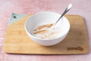 Молочный коктейль без блендера и миксера с бананом Молочный коктейль без блендера и миксера с бананом