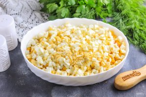 Крабовый салат на Новый год Дракона Крабовый салат на Новый год Дракона