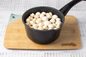 Маринованные шампиньоны с овощами Маринованные шампиньоны с овощами