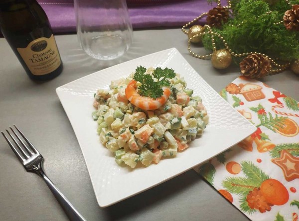 «Оливье» с креветками «Оливье» с креветками