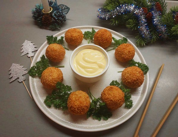 Куриные шарики с сыром Куриные шарики с сыром