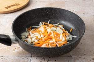 Ячневая каша с овощами