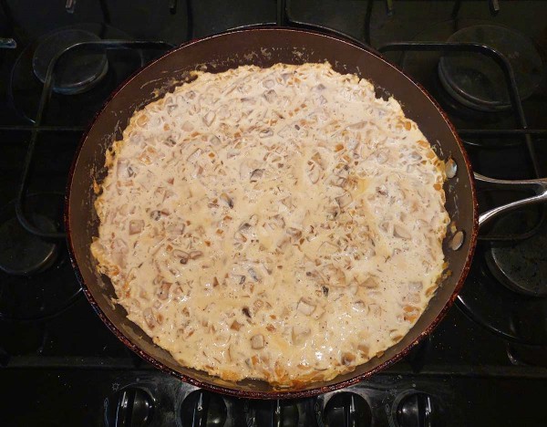 Мясо по-французски с грибами