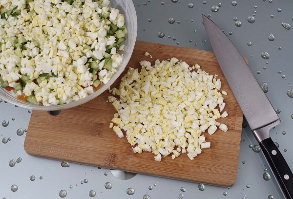 «Оливье» с курицей «Оливье» с курицей