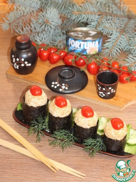 Гунканы с тунцом Гунканы с тунцом