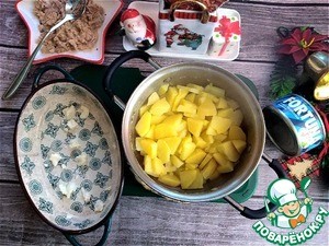 Картофельная запеканка с консервированным тунцом Картофельная запеканка с консервированным тунцом