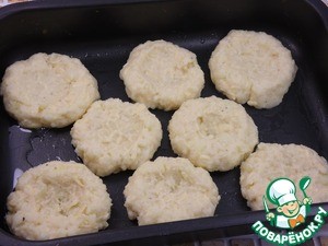 Картофельные ватрушки с тунцом