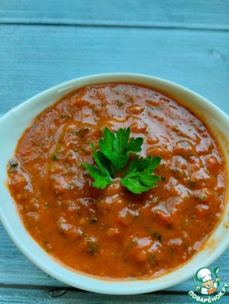 Купаты с соусом из томатов Купаты с соусом из томатов