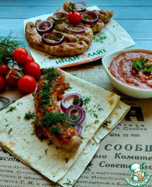 Купаты с соусом из томатов Купаты с соусом из томатов