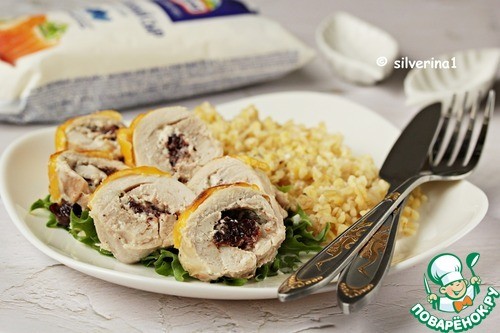 Куриные рулетики с вялеными сливами Куриные рулетики с вялеными сливами