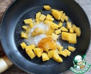 Манговый соус с купатами