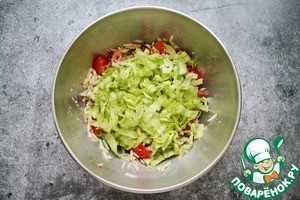 Салат с орзони и тунцом Салат с орзони и тунцом