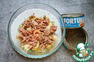 Салат с тунцом, киноа и креветками Салат с тунцом, киноа и креветками