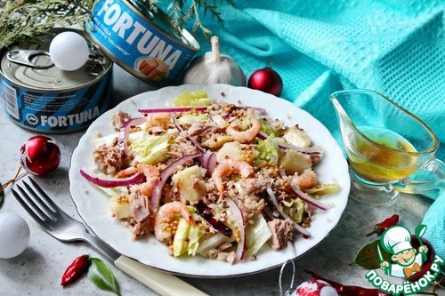 Салат с тунцом, киноа и креветками Салат с тунцом, киноа и креветками