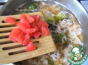 Суп с лососем и брюссельской капустой Суп с лососем и брюссельской капустой