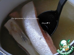 Суп с лососем и брюссельской капустой Суп с лососем и брюссельской капустой