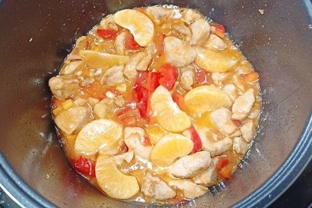 Свинина с мандаринами и перцами в мультиварке