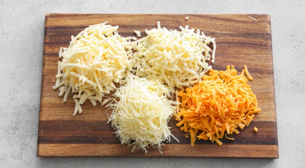 Тирокрокетес, горячие сырные шарики по-гречески, пошаговый рецепт с фото на 1042 ккал