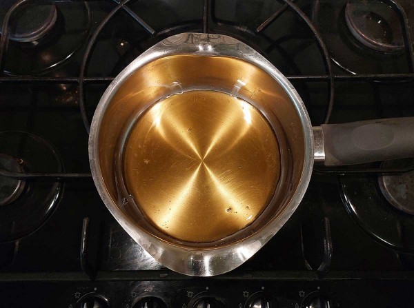 Орехи в кленовом сиропе