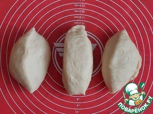 Пирог со шпинатом и тунцом "Снежинка" Пирог со шпинатом и тунцом "Снежинка"