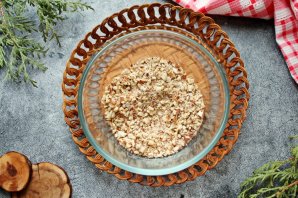 Конфеты из фиников с миндалем Конфеты из фиников с миндалем