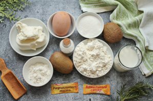 Бисквитный рулет с киви