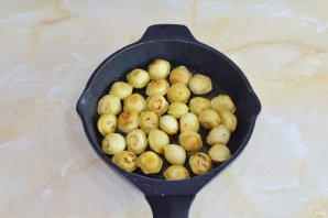 Пельмени жареные на растительном масле Пельмени жареные на растительном масле