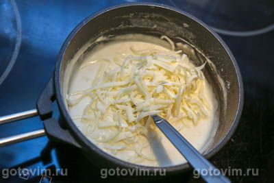 Запеканка блинная с фаршем и сырным соусом бешамель Запеканка блинная с фаршем и сырным соусом бешамель