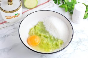 Печенье из кабачков с овсяными хлопьями Печенье из кабачков с овсяными хлопьями